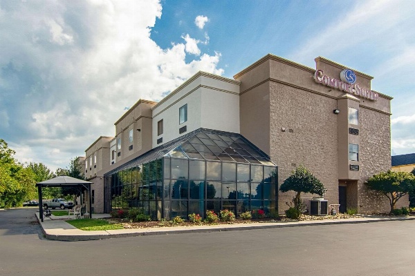 Comfort Suites Airport Alcoa Main image